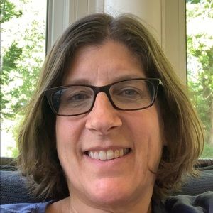 Meet your Posher, Lisa